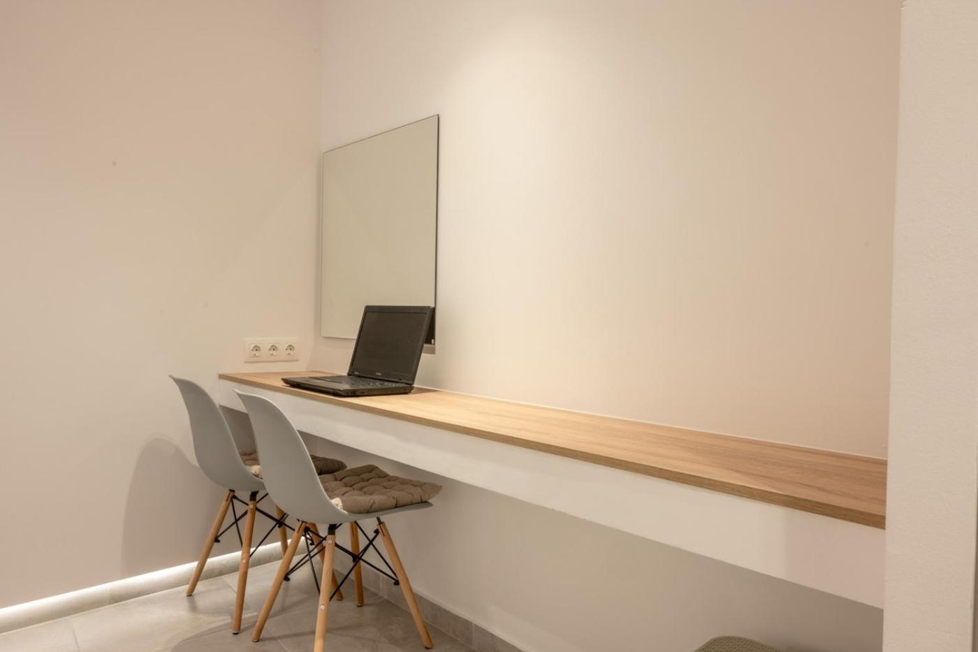 Monastiraki Urban Studio Athena Bagian luar foto